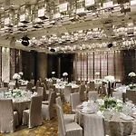 Royal Plaza Hotel
