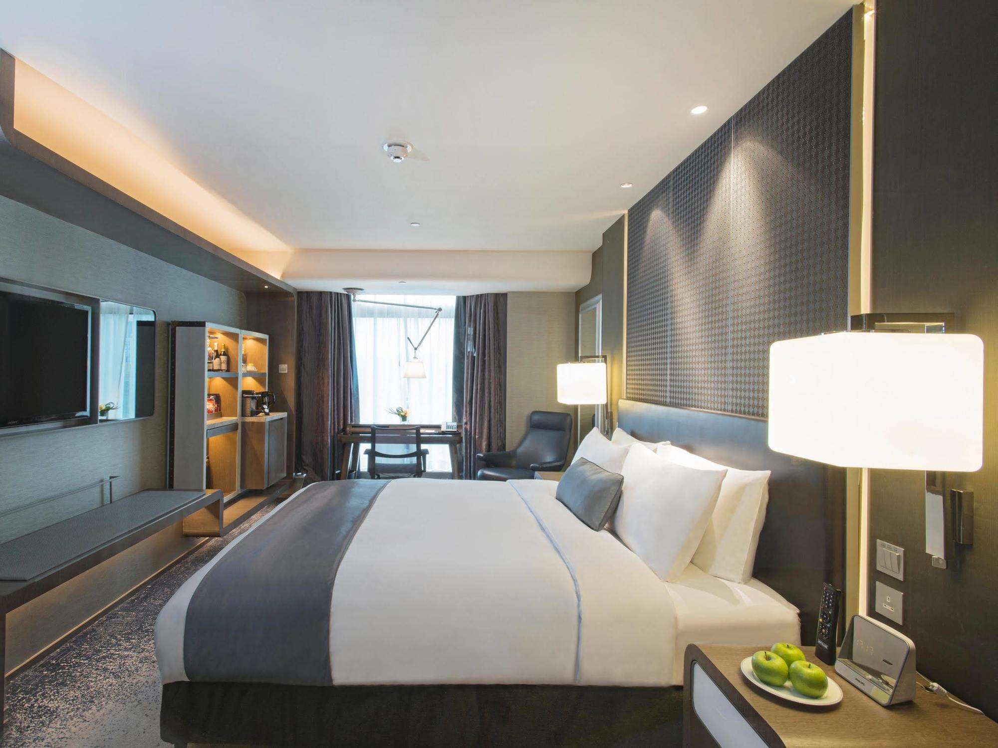 Royal Plaza 5* Hong Kong